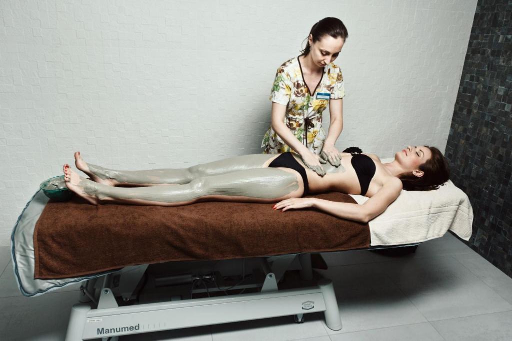 Mirage Medspa Hotel エフォリエ・ノルド エクステリア 写真