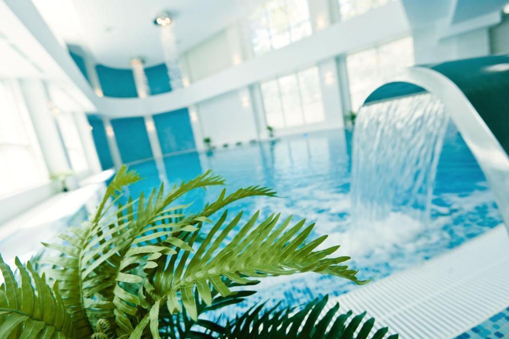 Mirage Medspa Hotel エフォリエ・ノルド エクステリア 写真
