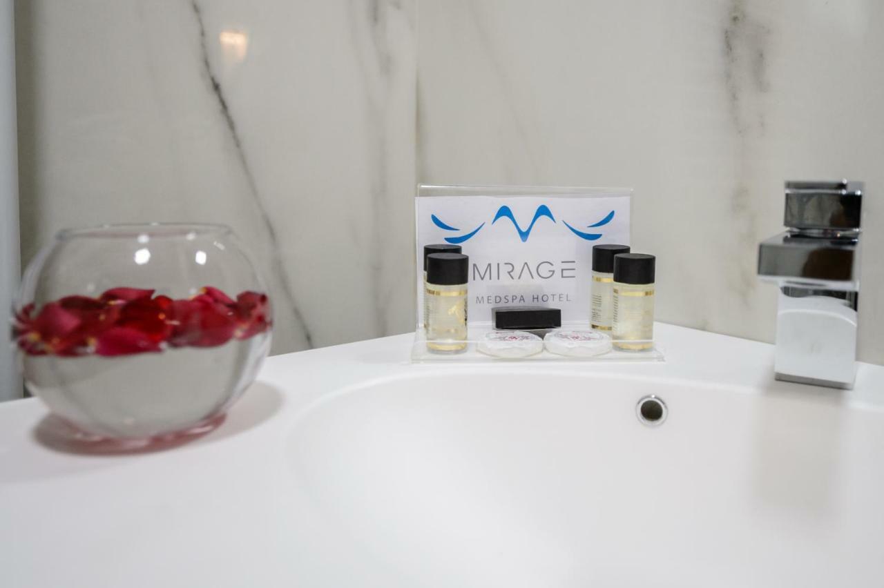 Mirage Medspa Hotel エフォリエ・ノルド エクステリア 写真